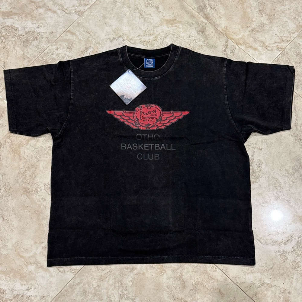 Foxtrot Uniform OTHQ Basketball Club Tee Black L | Neo-Vintage Oversized